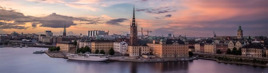Stockholm i kvällsljus